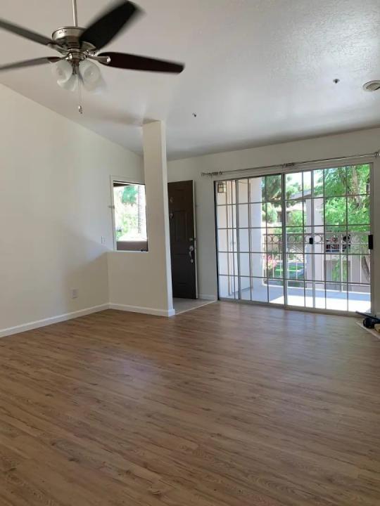 Real Estate Picture 12