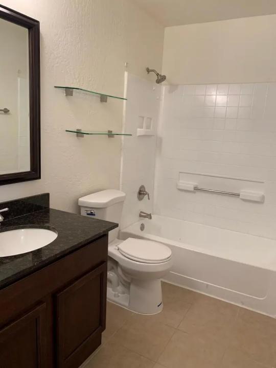 Real Estate Picture 26