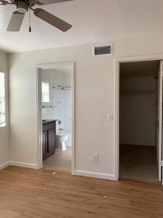 Real Estate Picture 16