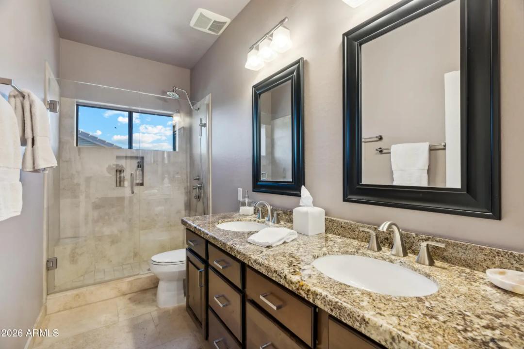 Real Estate Picture 35