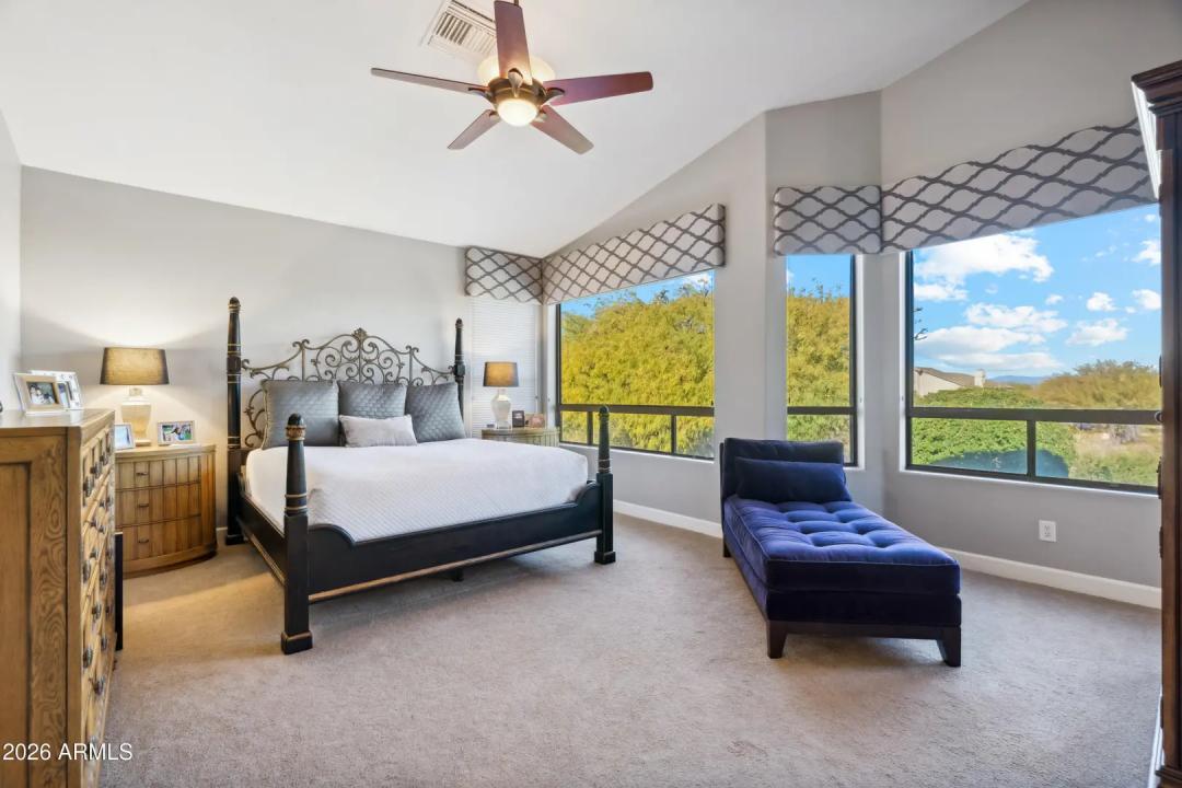 Real Estate Picture 25