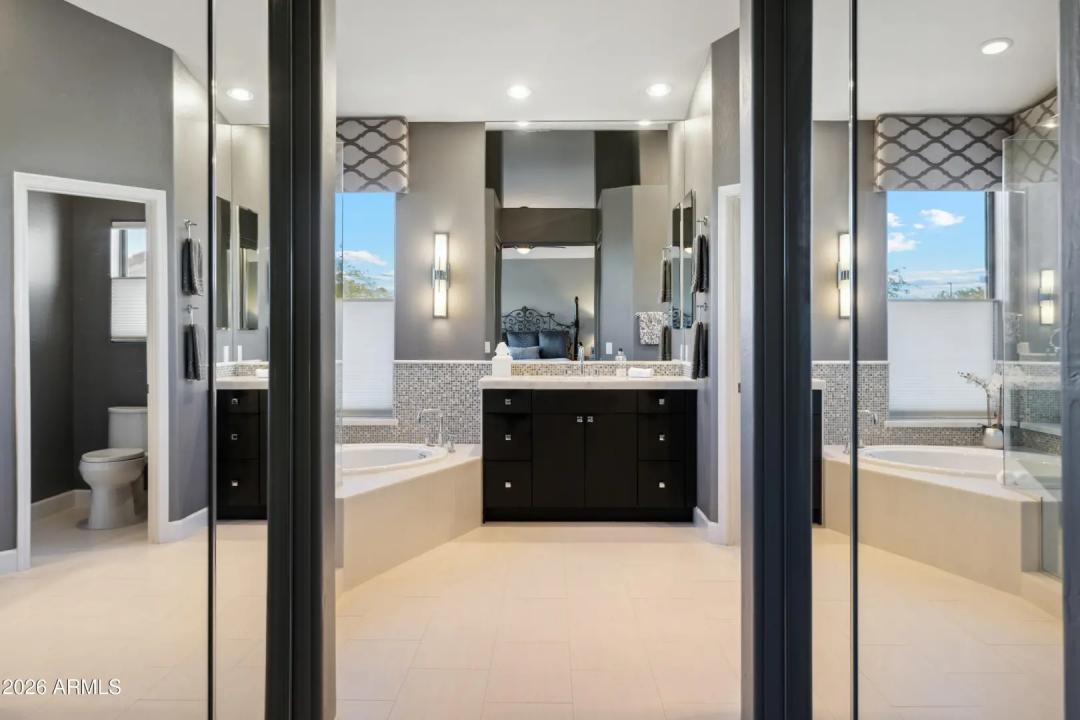 Real Estate Picture 28