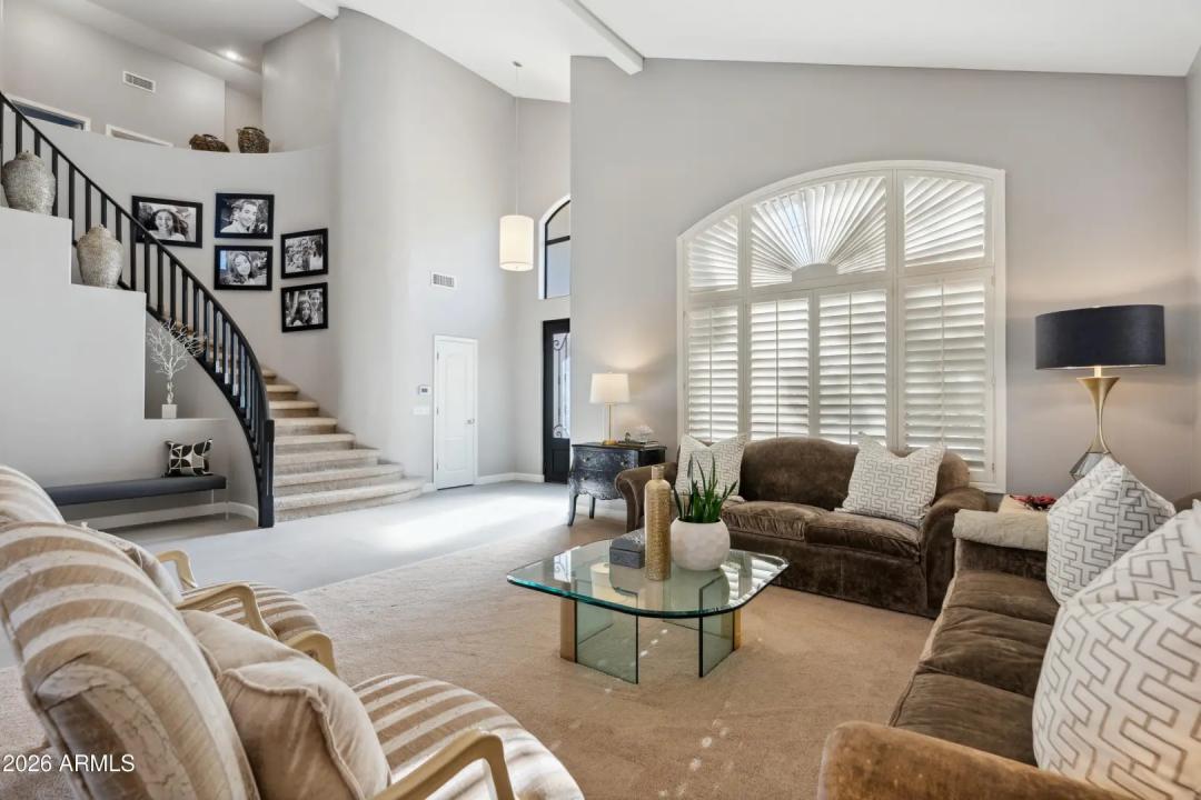 Real Estate Picture 13