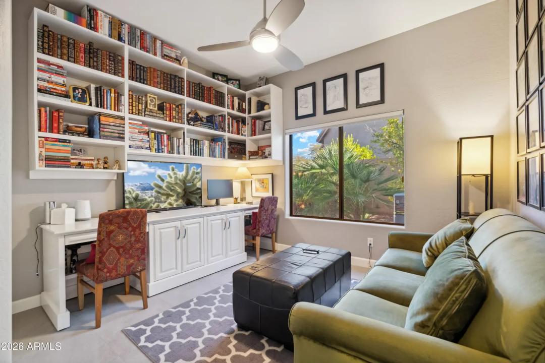 Real Estate Picture 20