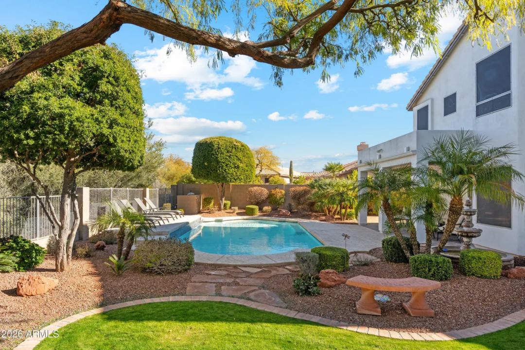 Real Estate Picture 38