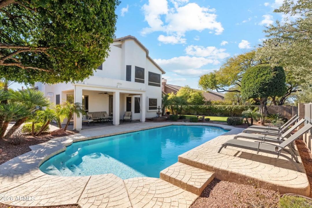 Real Estate Picture 2