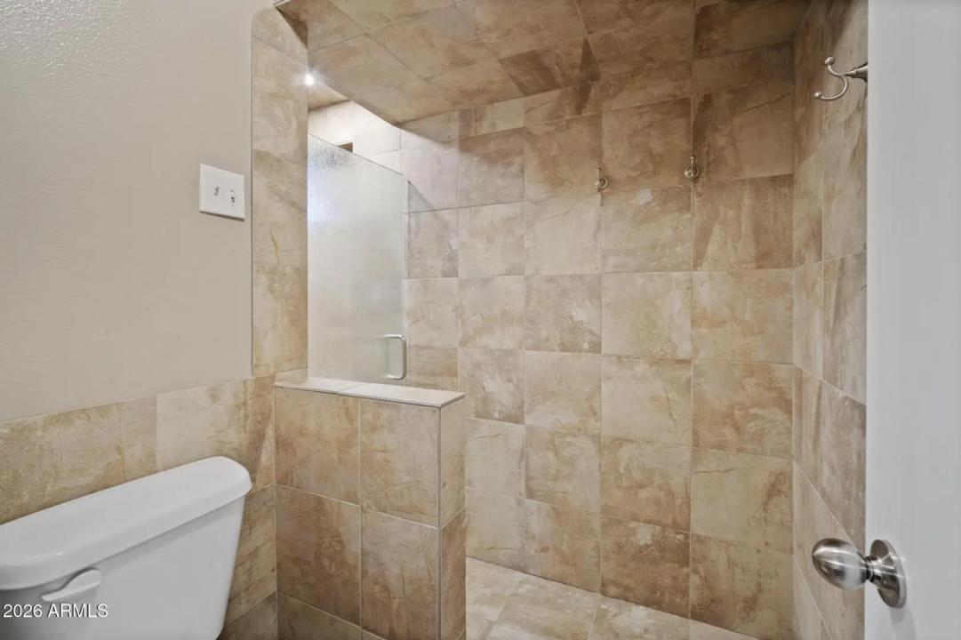 Real Estate Picture 36