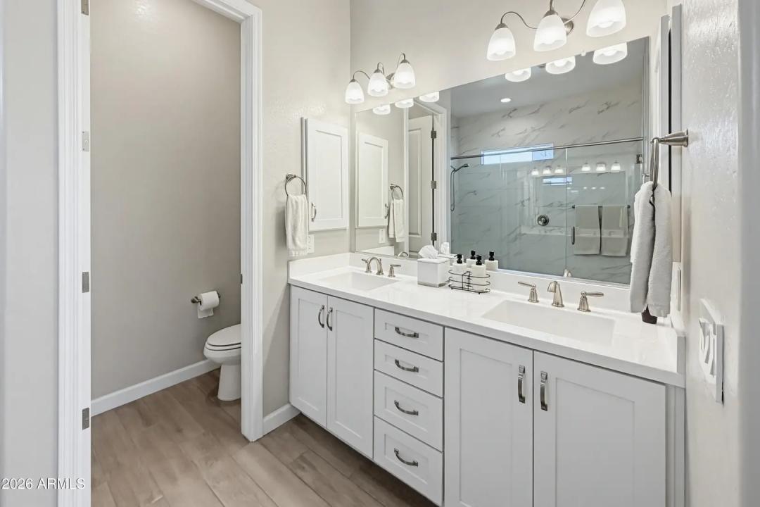 Real Estate Picture 35