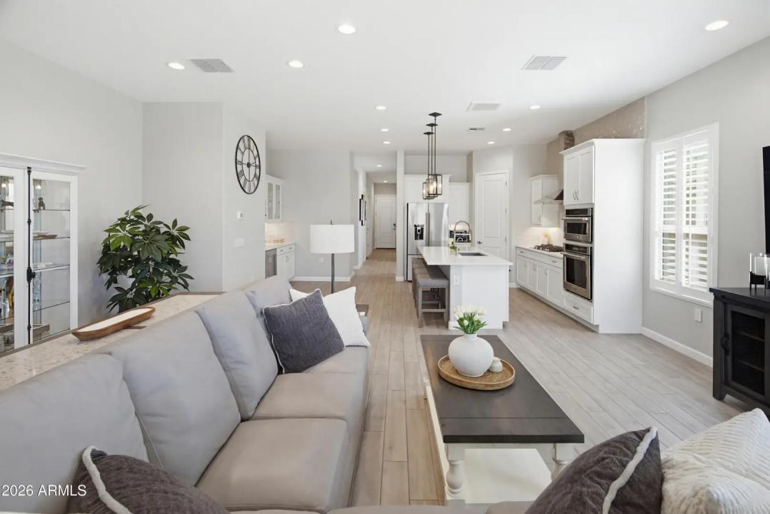 Real Estate Picture 41