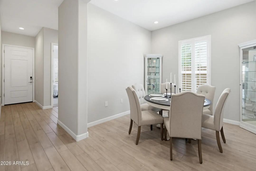 Real Estate Picture 38