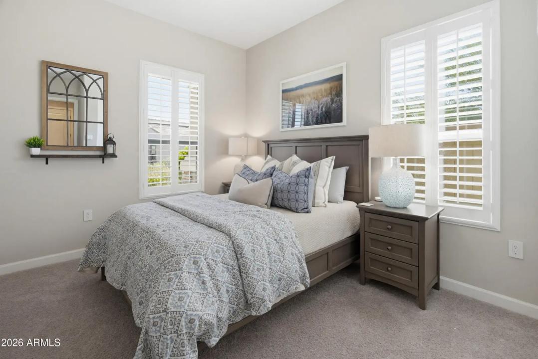 Real Estate Picture 18