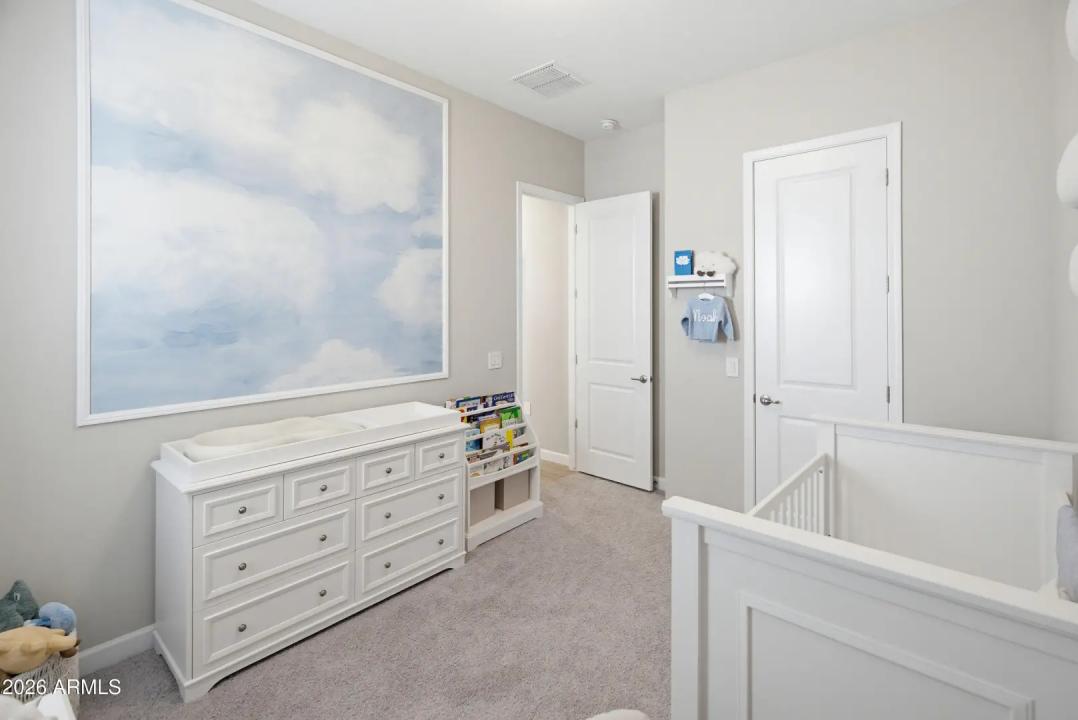 Real Estate Picture 20