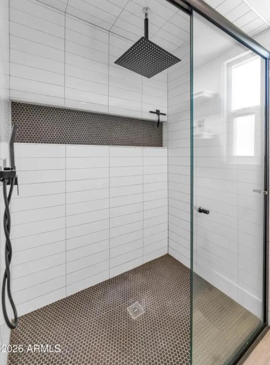 Real Estate Picture 19