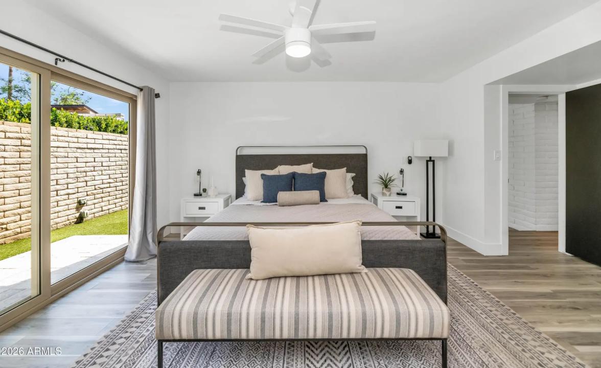 Real Estate Picture 15