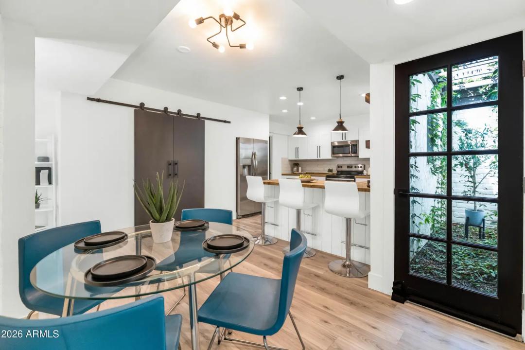 Real Estate Picture 13