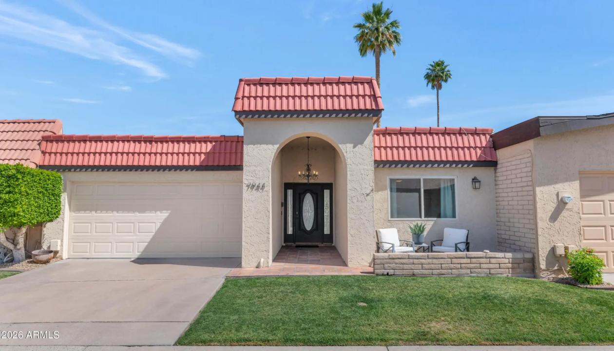 Real Estate Picture 1
