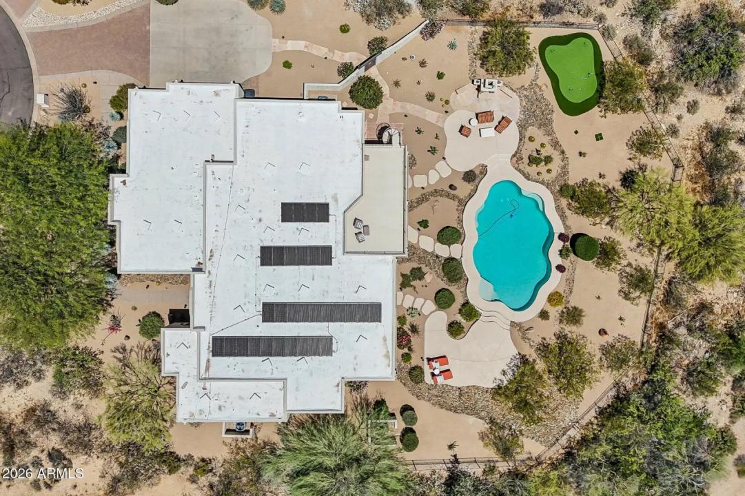 Real Estate Picture 43
