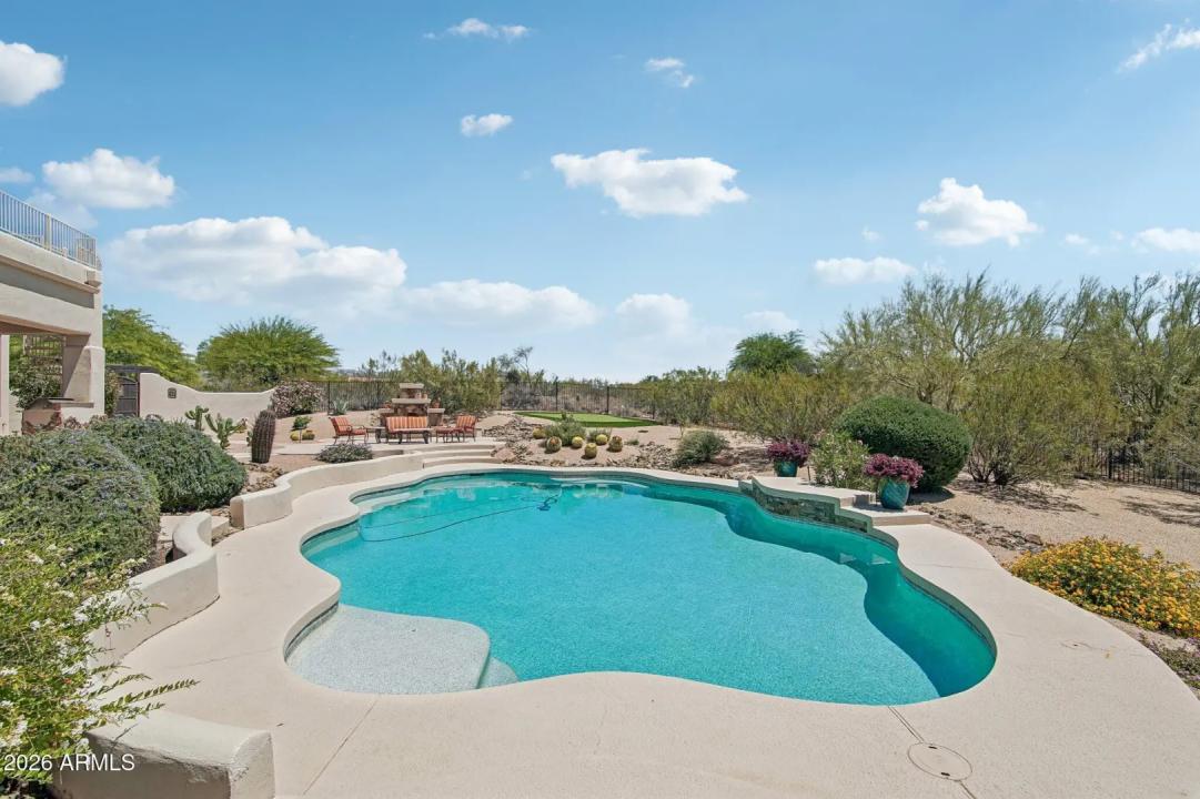 Real Estate Picture 34