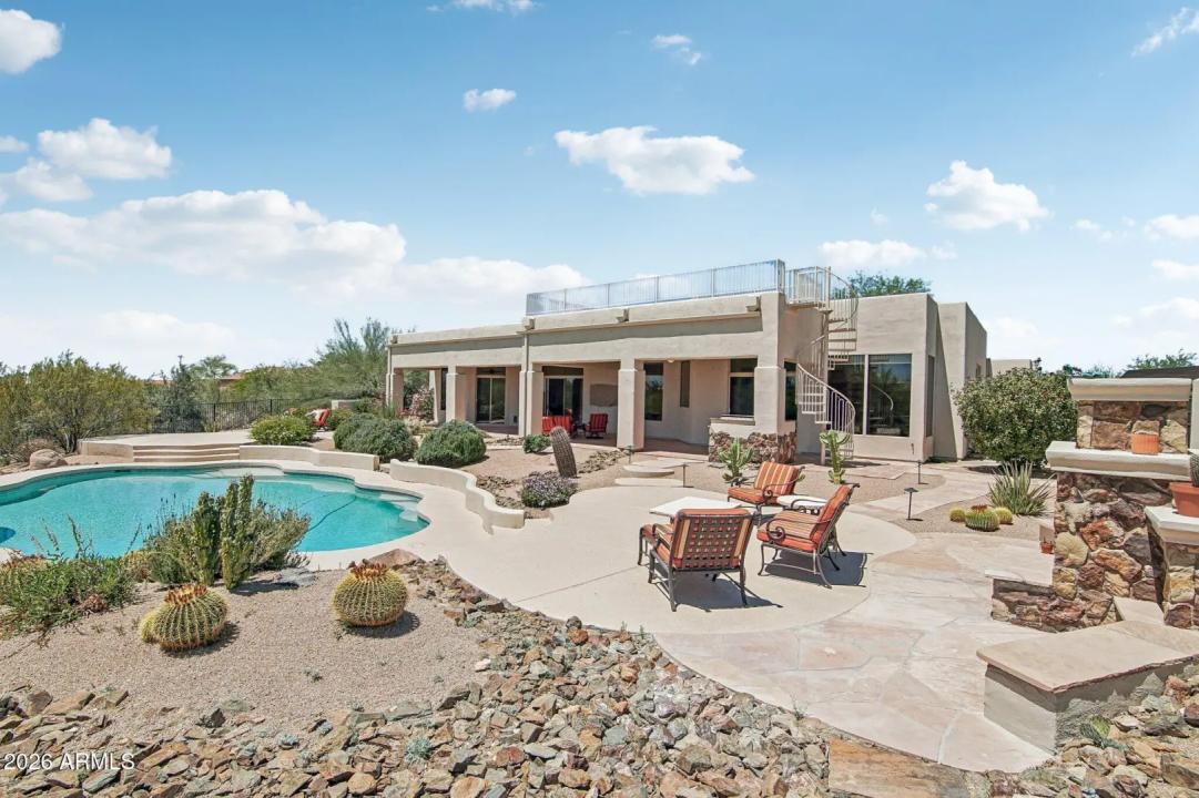 Real Estate Picture 33
