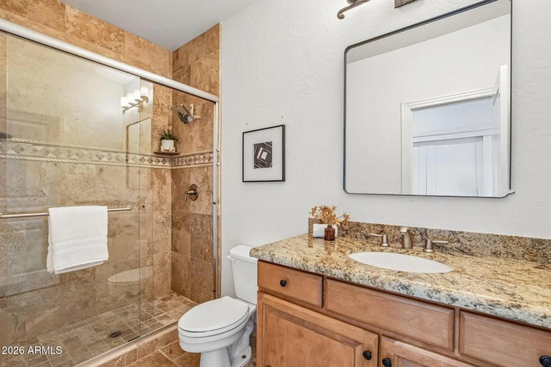 Real Estate Picture 22