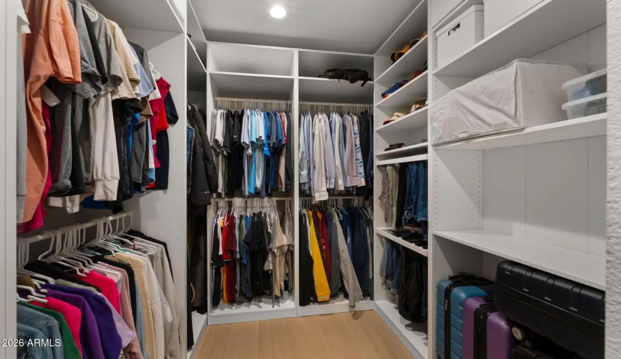 Real Estate Picture 26