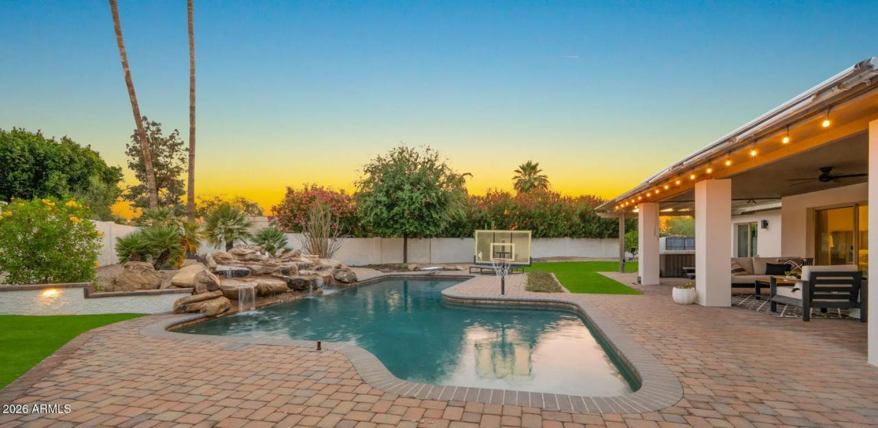 Real Estate Picture 38