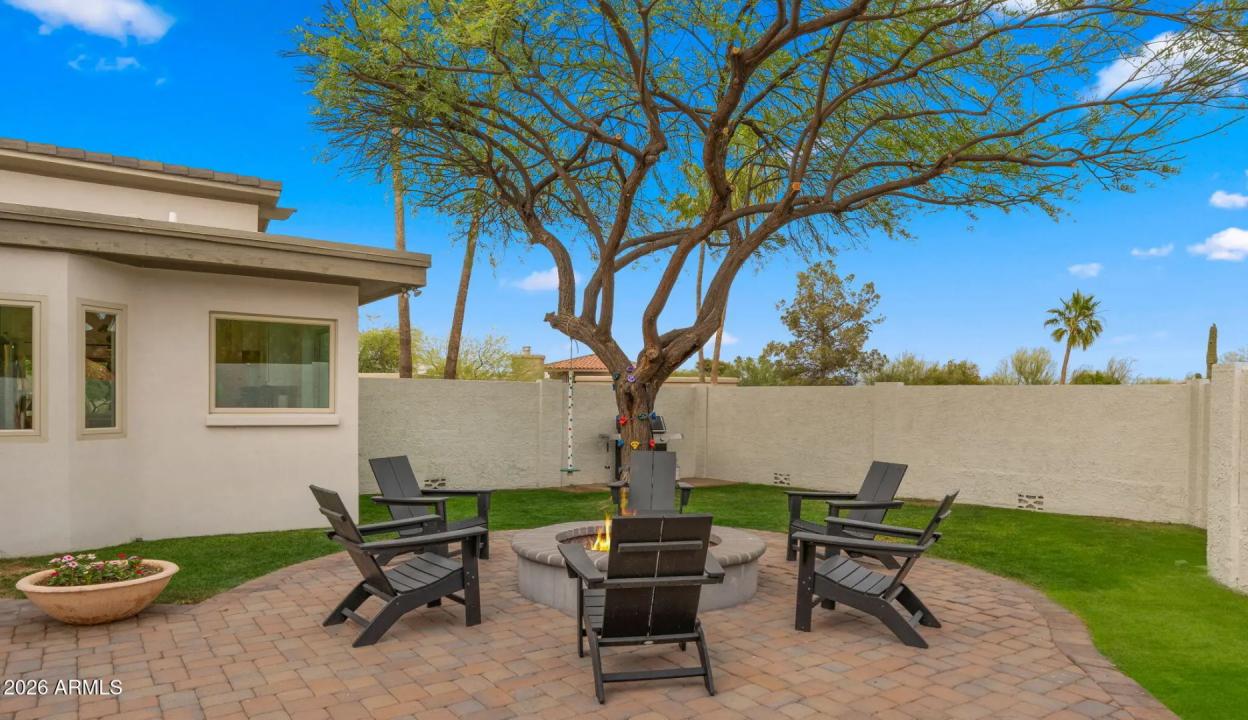 Real Estate Picture 44