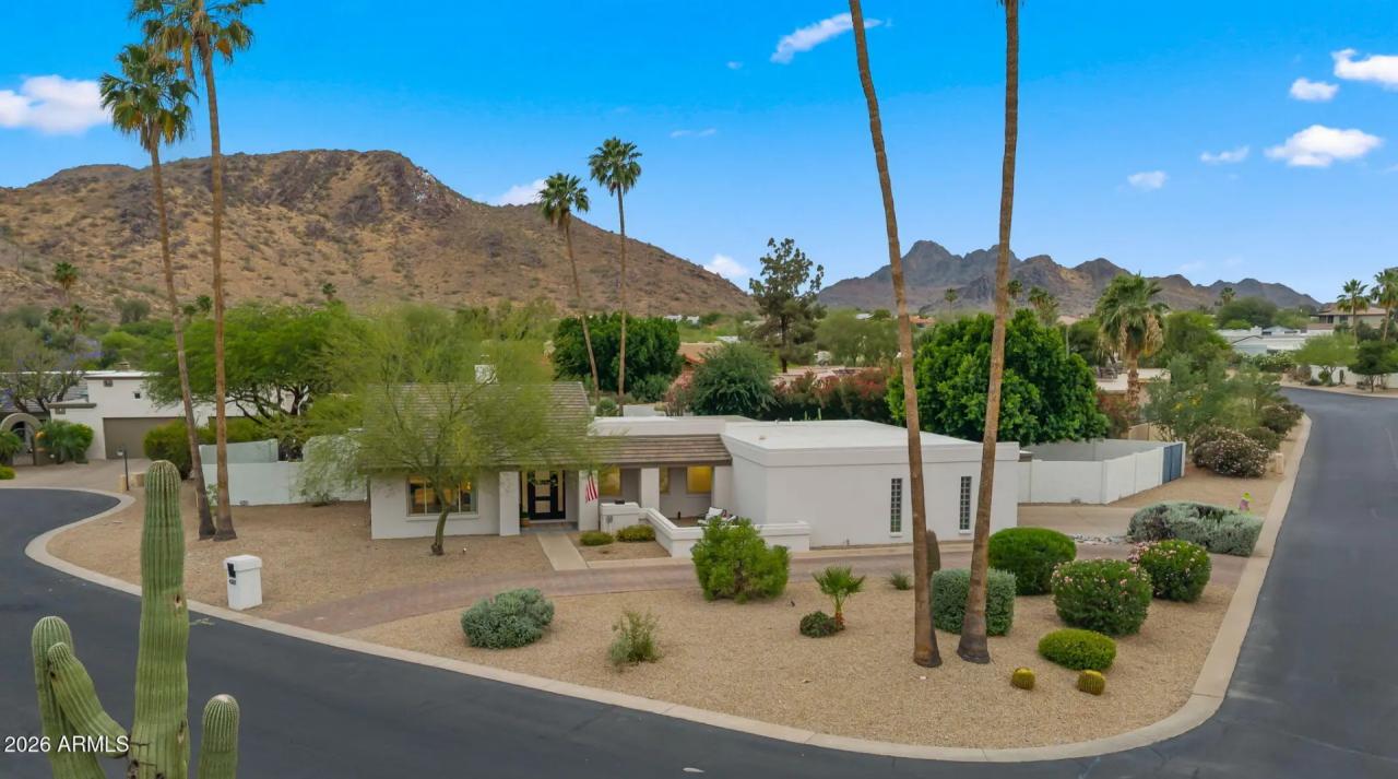 Real Estate Picture 50