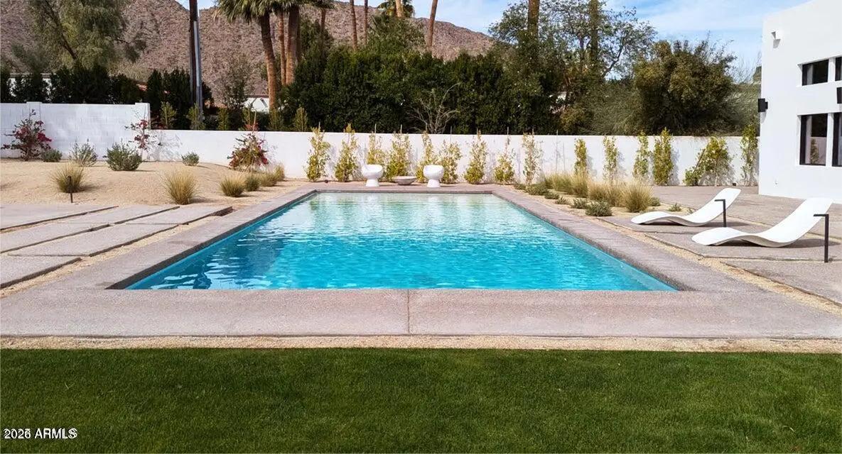 Real Estate Picture 2