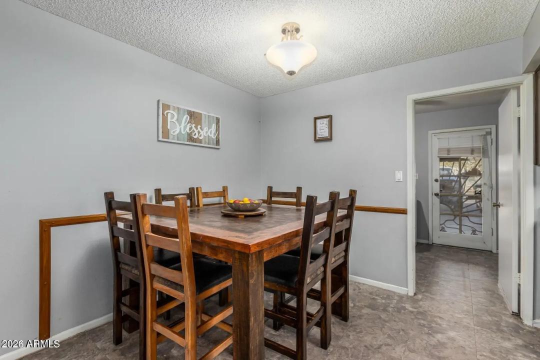 Real Estate Picture 19