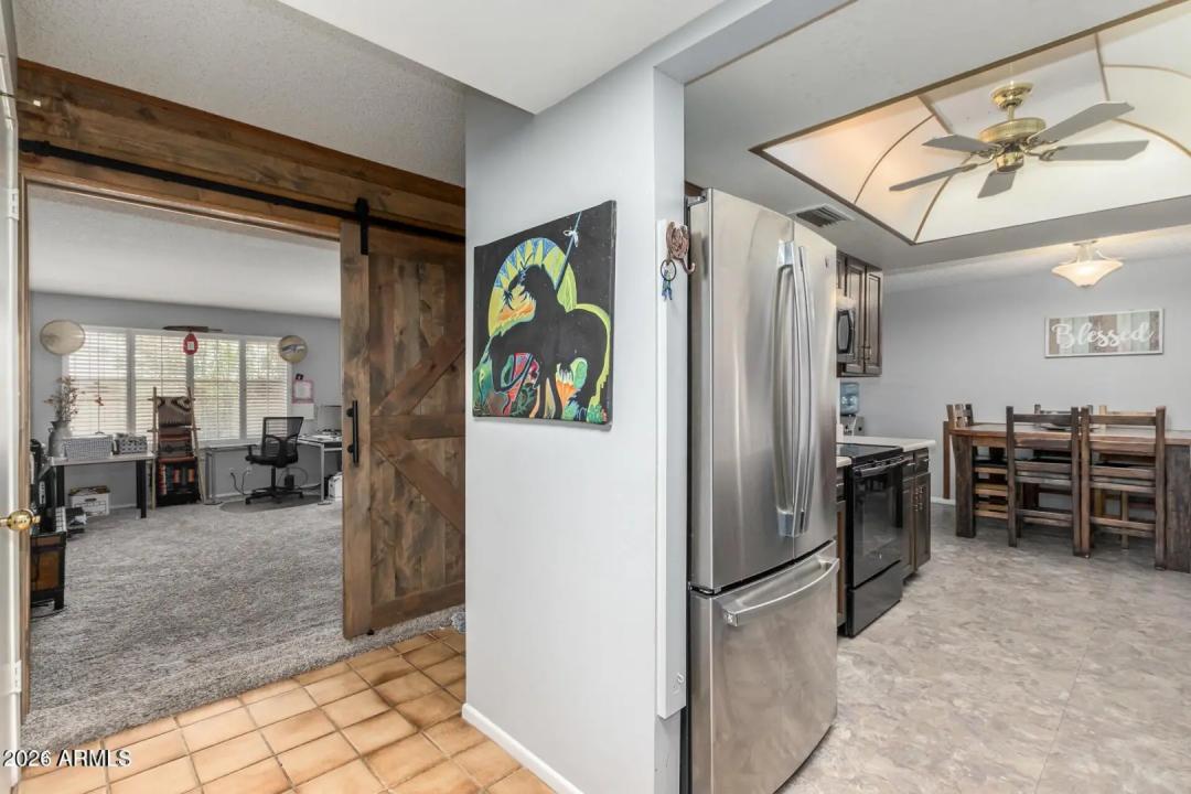 Real Estate Picture 20