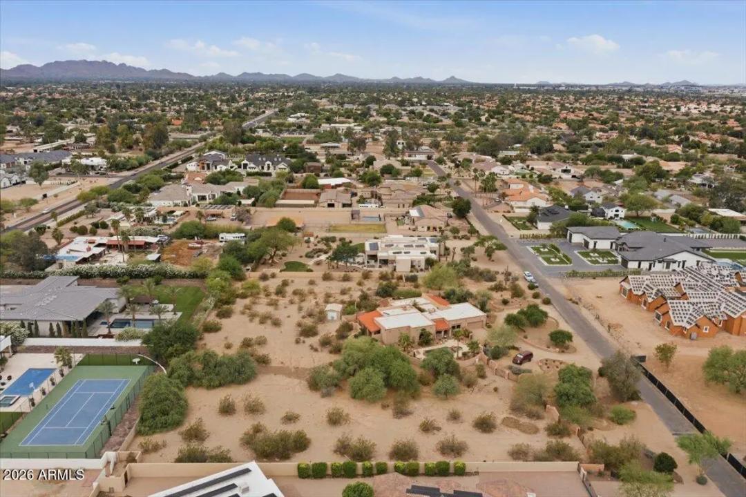 Real Estate Picture 15