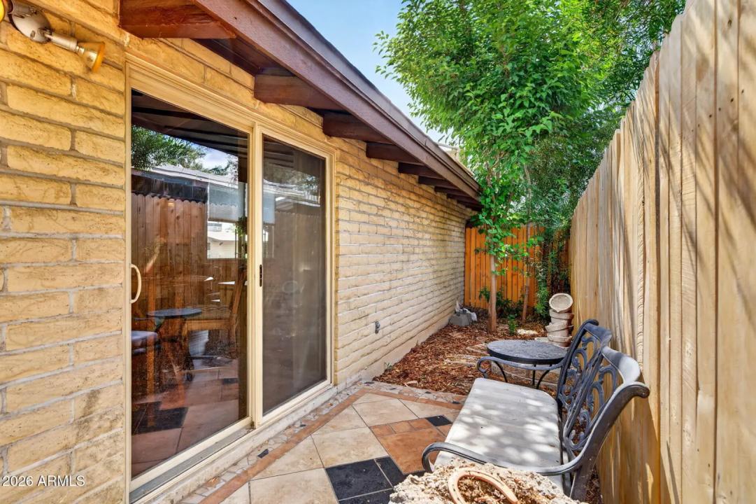 Real Estate Picture 20