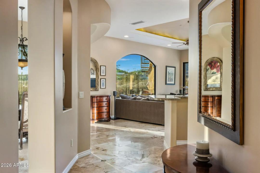 Real Estate Picture 10