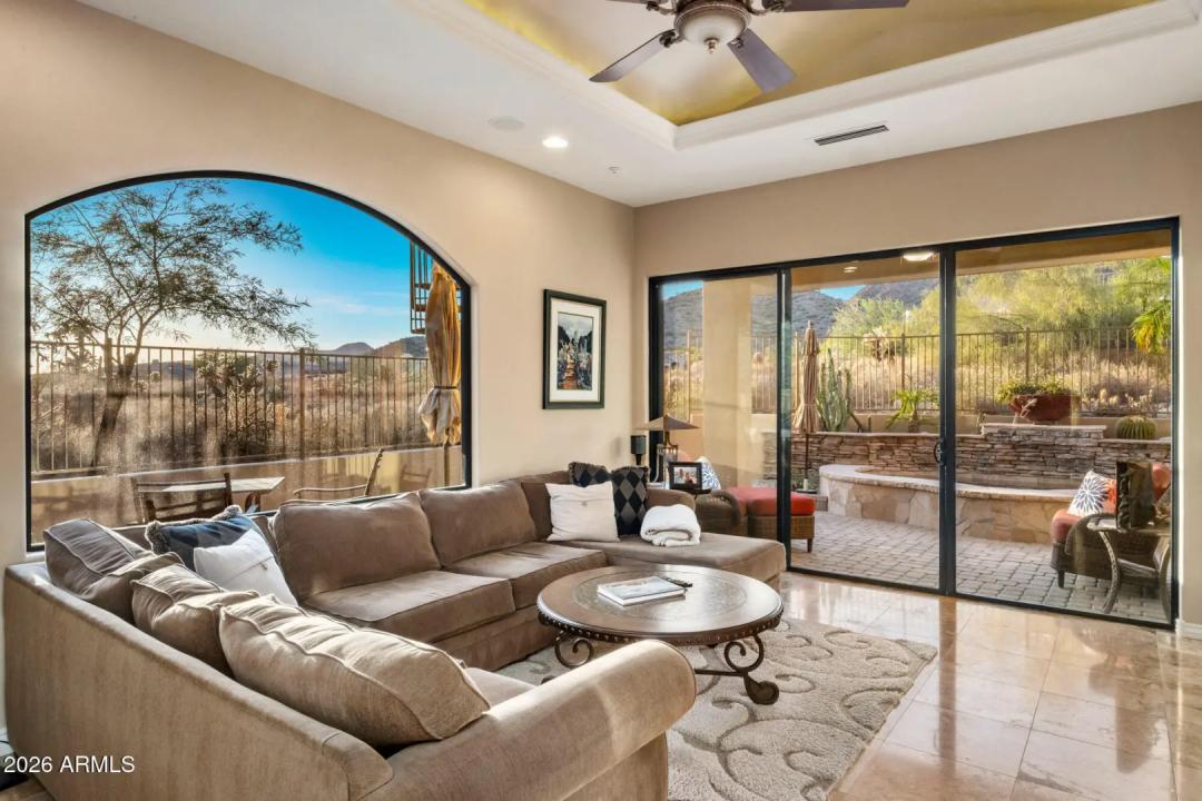 Real Estate Picture 17