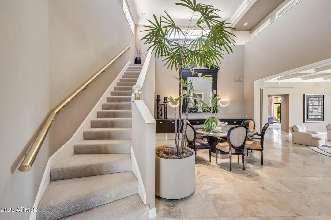 Real Estate Picture 2