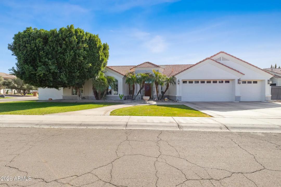 Real Estate Picture 23