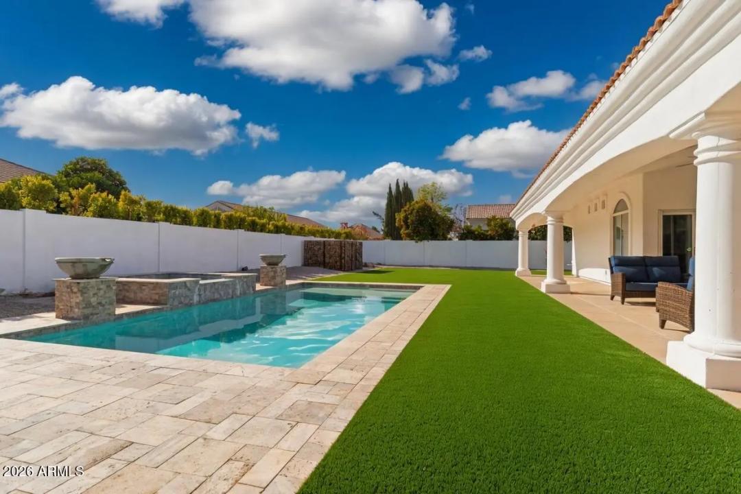 Real Estate Picture 28