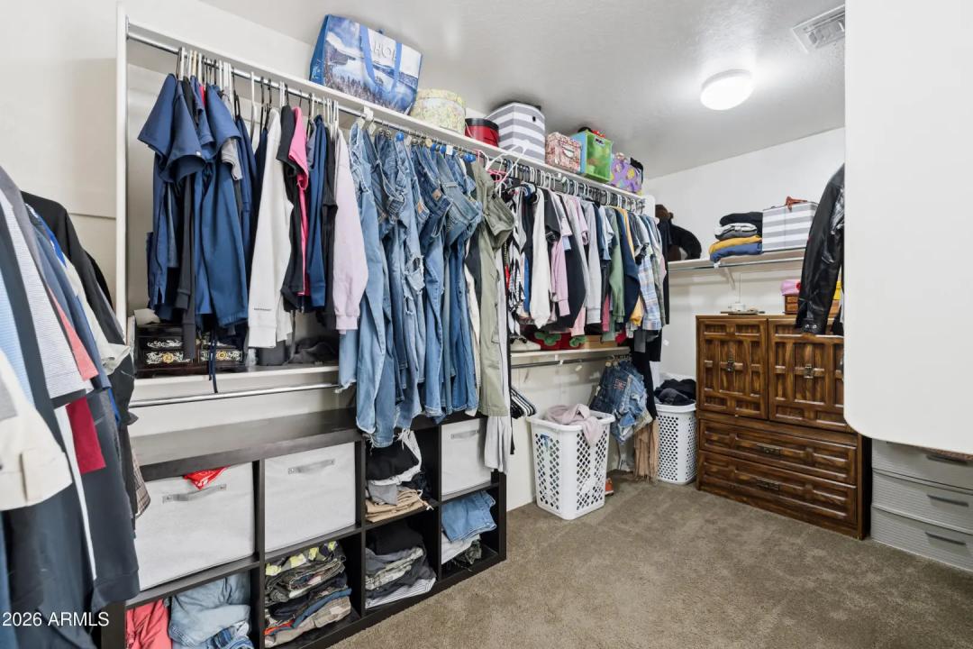 Real Estate Picture 33