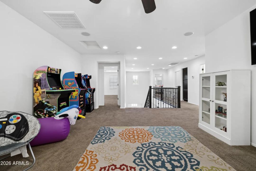 Real Estate Picture 35