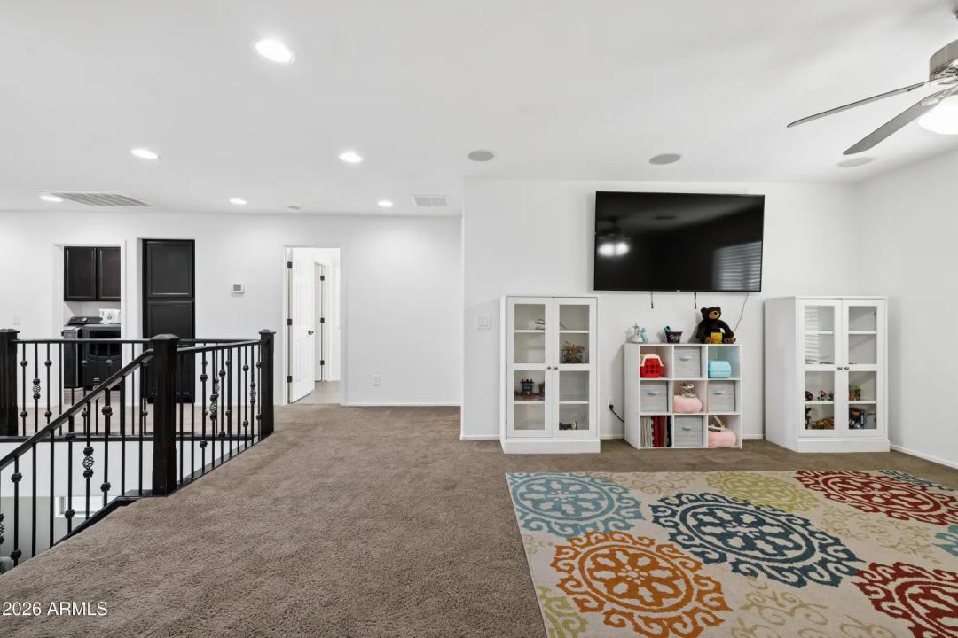 Real Estate Picture 36