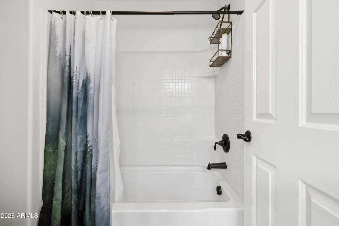Real Estate Picture 39