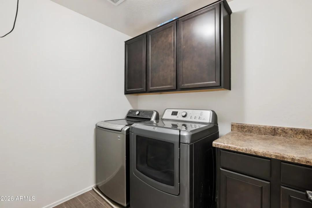 Real Estate Picture 41