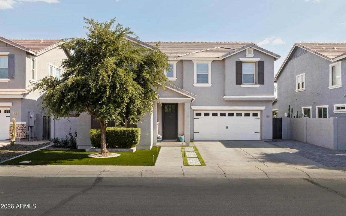 Real Estate Picture 1