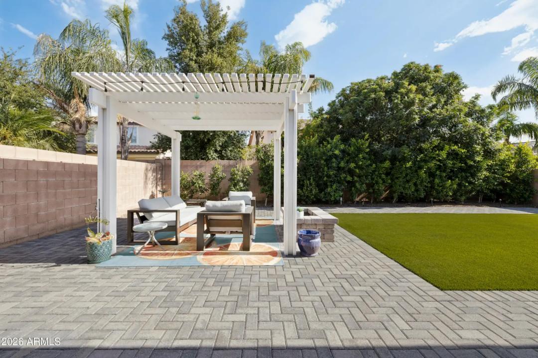 Real Estate Picture 44