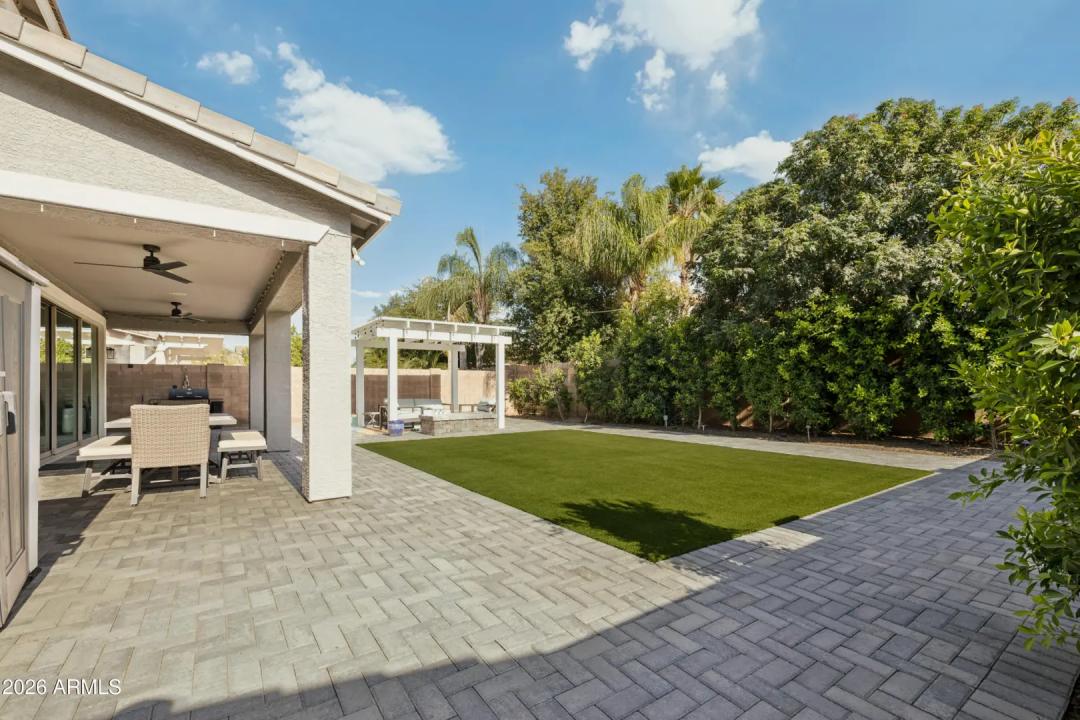 Real Estate Picture 46
