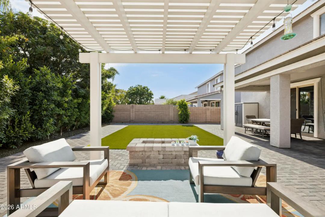 Real Estate Picture 48