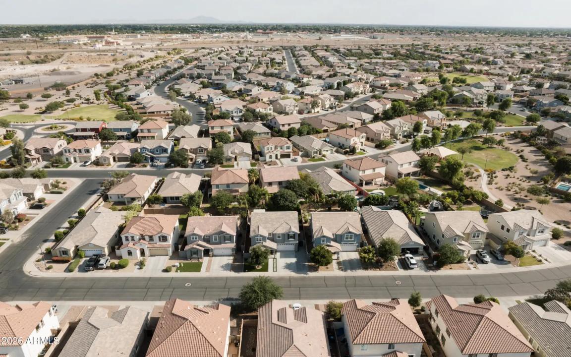 Real Estate Picture 55