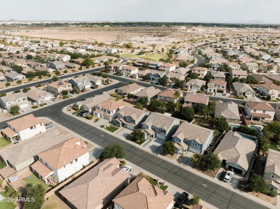 Real Estate Picture 57