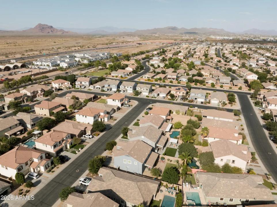 Real Estate Picture 58
